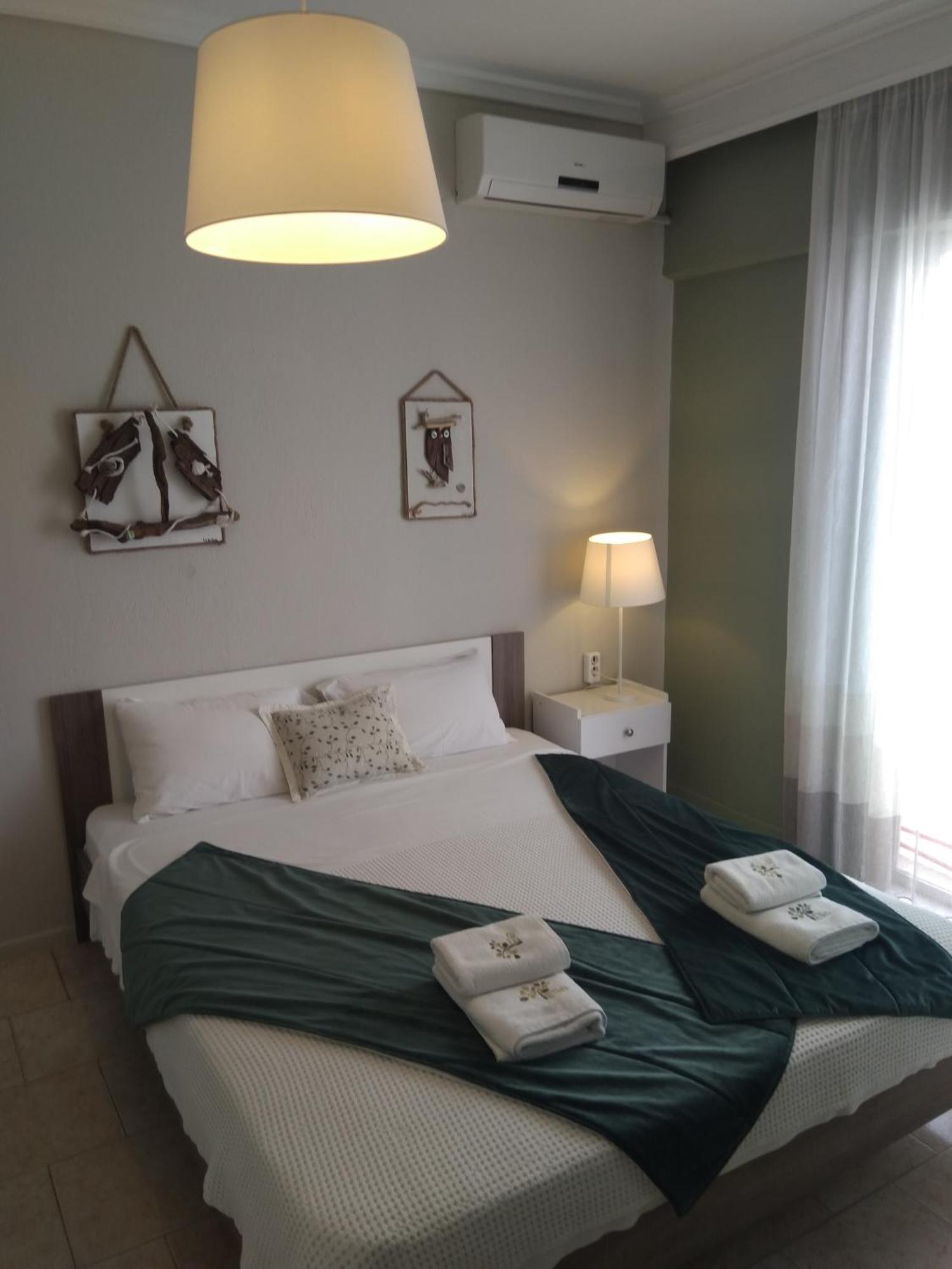 Dionisos Elia Aparthotel Paralia Dionysiou Buitenkant foto